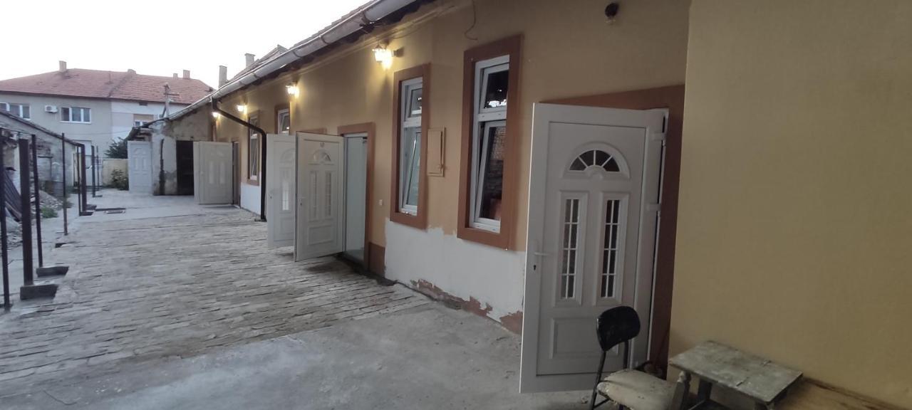 Apartmani Dld Ns Novi Sad Eksteriør bilde